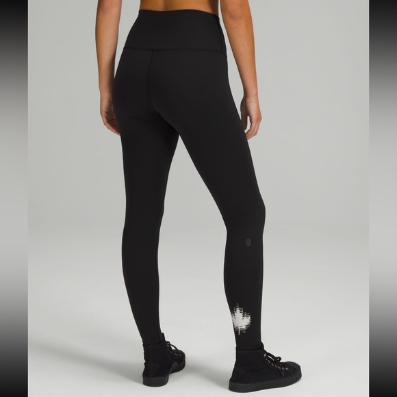 Lululemon Olympic Team Canada Wunder Train High Rise 28 - Picture 2 of 5